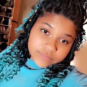 Meet your Posher, Kaylee